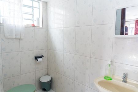 Casa à venda com 148m², 2 quartos e 2 vagas Casa à venda com 148m², 2 quartos e 2 vagasLavabo