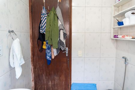 Casa à venda com 148m², 2 quartos e 2 vagas Casa à venda com 148m², 2 quartos e 2 vagasBanheiro