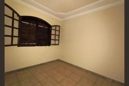 Casa para alugar com 150m², 4 quartos e 2 vagas Casa para alugar com 150m², 4 quartos e 2 vagasQuarto 1