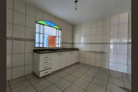 Casa para alugar com 4 quartos, 150m² em Milanez, Contagem