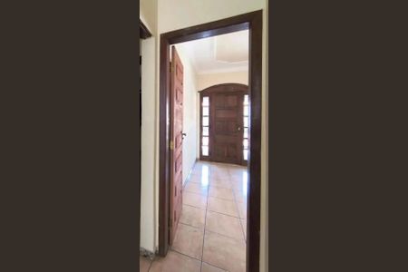 Casa para alugar com 4 quartos, 150m² em Milanez, Contagem