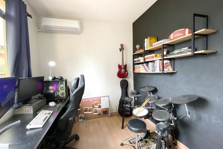 Apartamento à venda com 191m², 4 quartos e 2 vagasQuarto 3