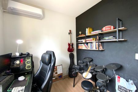 Apartamento à venda com 191m², 4 quartos e 2 vagasQuarto 3