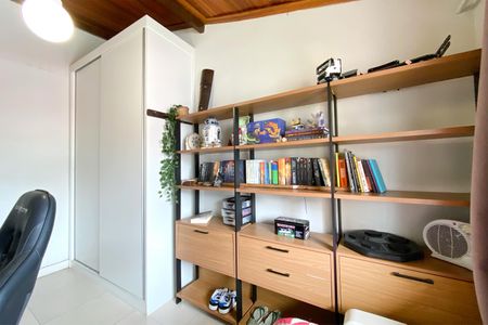 Apartamento à venda com 191m², 4 quartos e 2 vagasQuarto 4