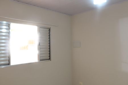 Casa para alugar com 200m², 2 quartos e 2 vagasQuarto 2
