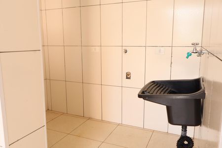 Casa para alugar com 200m², 2 quartos e 2 vagasÁrea de Serviço