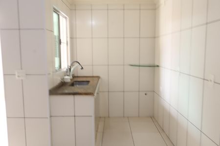 Casa para alugar com 200m², 2 quartos e 2 vagasCozinha