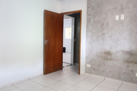 Casa para alugar com 200m², 2 quartos e 2 vagasQuarto 1