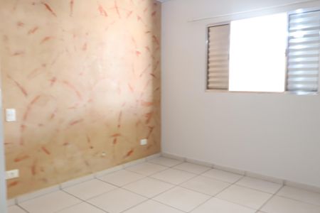 Casa para alugar com 200m², 2 quartos e 2 vagasQuarto 2