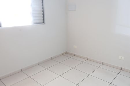 Casa para alugar com 200m², 2 quartos e 2 vagasQuarto 2