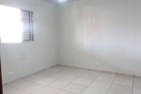 Casa para alugar com 200m², 2 quartos e 2 vagasQuarto 2