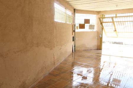 Casa para alugar com 200m², 2 quartos e 2 vagasGaragem