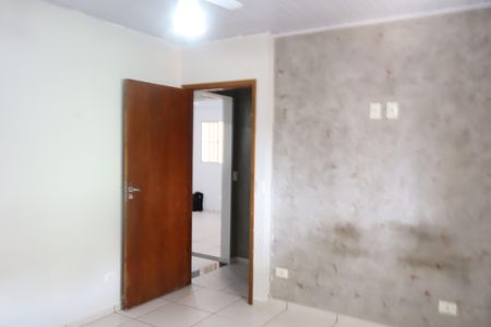 Casa para alugar com 200m², 2 quartos e 2 vagasQuarto 1