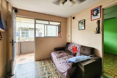Sala de apartamento para alugar com 2 quartos, 70m² em Santo Cristo, Rio de Janeiro