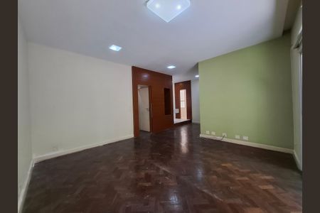 Apartamento para alugar com 198m², 3 quartos e sem vagaSuíte 