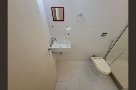 Apartamento para alugar com 198m², 3 quartos e sem vagaÁrea de serviço 