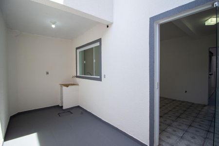 Casa para alugar com 80m², 2 quartos e sem vagaÁrea de Serviço