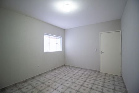 Casa para alugar com 80m², 2 quartos e sem vagaQuarto 1