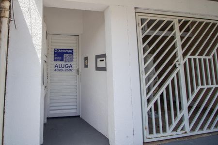 Casa para alugar com 80m², 2 quartos e sem vagaFachada 