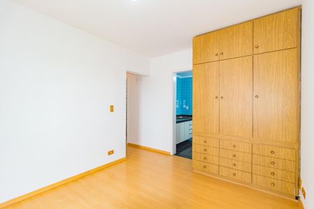 Apartamento à venda com 114m², 3 quartos e 2 vagasQuarto 3 - Suíte
