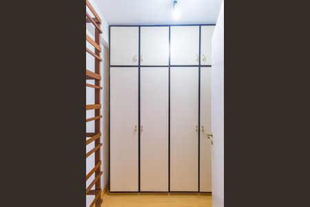 Apartamento à venda com 114m², 3 quartos e 2 vagasCloset - Suíte