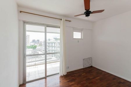 Apartamento à venda com 104m², 3 quartos e 2 vagasQuarto 1