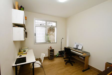 Apartamento à venda com 270m², 4 quartos e 3 vagasQuarto 1