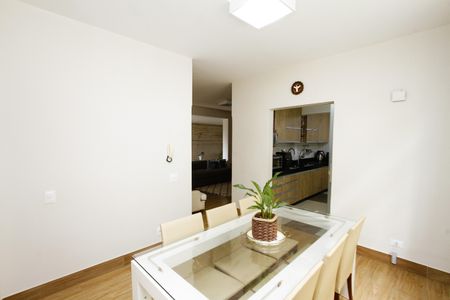 Apartamento à venda com 270m², 4 quartos e 3 vagasSala de Jantar