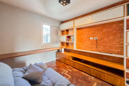 Sala de TV / Escritório / Quarto 1 de apartamento para alugar com 2 quartos, 48m² em Cambuci, São Paulo