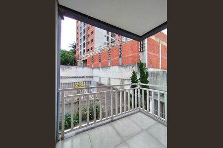 Apartamento para alugar com 60m², 2 quartos e 1 vagaVaranda 