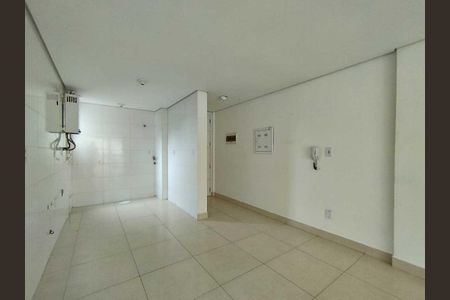 Apartamento para alugar com 60m², 2 quartos e 1 vagaSala 