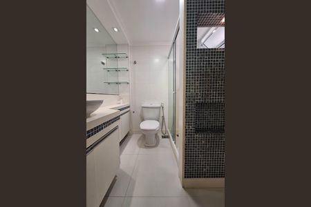 Apartamento à venda com 285m², 4 quartos e 3 vagasBanheiro da Suíte 4