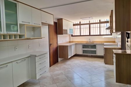 Apartamento à venda com 285m², 4 quartos e 3 vagasCozinha