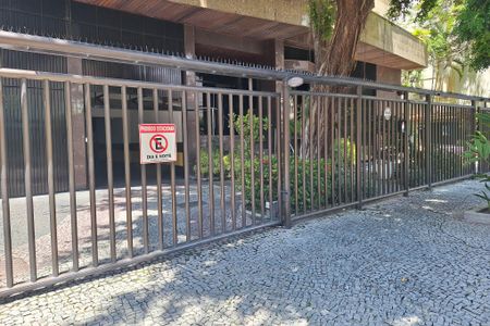 Apartamento à venda com 285m², 4 quartos e 3 vagasFachada