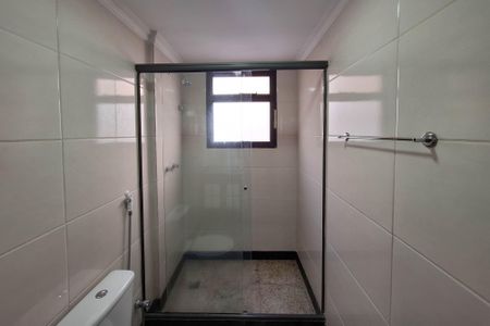 Apartamento à venda com 285m², 4 quartos e 3 vagasBanheiro da Suíte 2