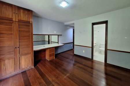 Apartamento à venda com 285m², 4 quartos e 3 vagasSuíte 4