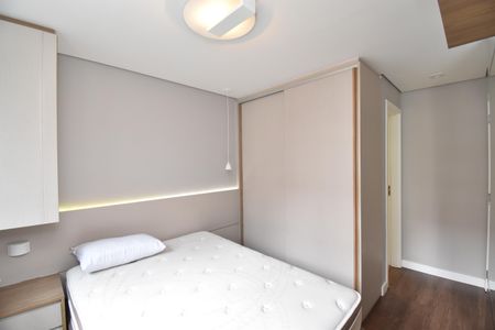 Apartamento para alugar com 56m², 2 quartos e 1 vagaSuíte