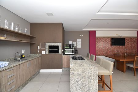 Apartamento para alugar com 56m², 2 quartos e 1 vagaÁrea comum - Salão de festas