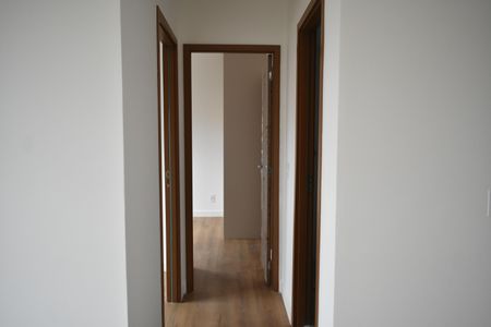 Apartamento para alugar com 55m², 2 quartos e 1 vagaCorredor