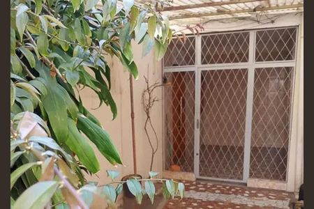 Casa para alugar com 324m², 2 quartos e 2 vagasÁrea externa