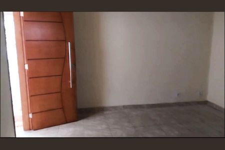 Casa para alugar com 324m², 2 quartos e 2 vagasSala