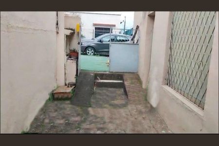 Casa para alugar com 324m², 2 quartos e 2 vagasÁrea externa