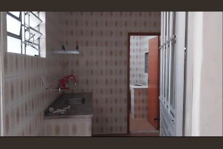 Casa para alugar com 324m², 2 quartos e 2 vagasCozinha