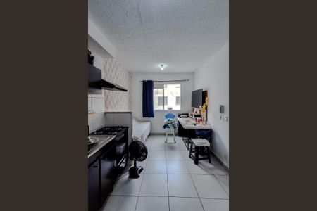 Apartamento para alugar com 36m², 2 quartos e sem vagaCozinha e Área de Serviço