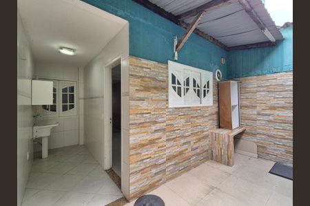 Casa para alugar com 190m², 4 quartos e 2 vagasÁrea externa 