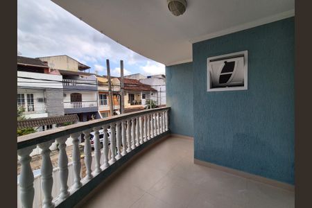 Casa para alugar com 190m², 4 quartos e 2 vagasV