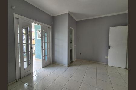 Casa para alugar com 190m², 4 quartos e 2 vagasSuíte 