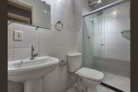 Casa para alugar com 190m², 4 quartos e 2 vagasBanheiro 