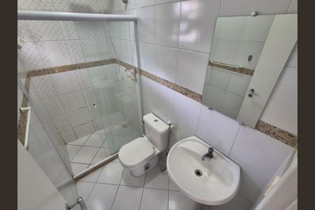 Casa para alugar com 190m², 4 quartos e 2 vagasSuite 