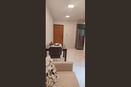 Sala de apartamento para alugar com 2 quartos, 48m² em Utinga, Santo André